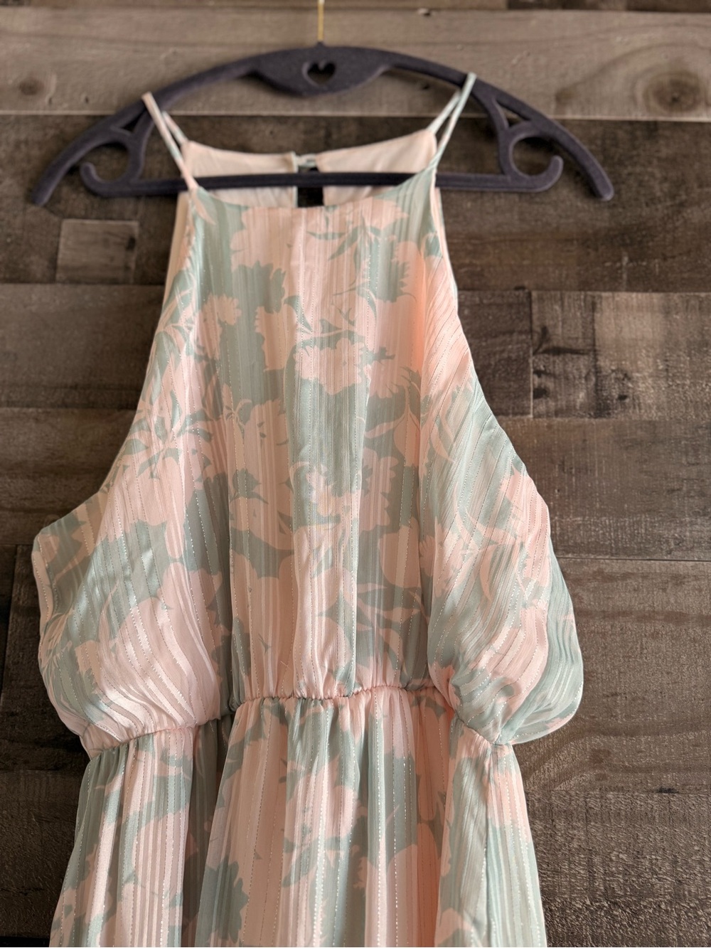 Everly Pleated Halter Maxi Dress in Blush and Sage size large - Picture 5 of 9